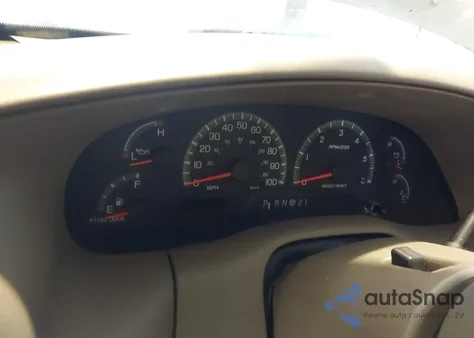 2002 Ford Expedition Eddie Bauer из США, поврежденный, VIN 1FMPU18L52LA38733